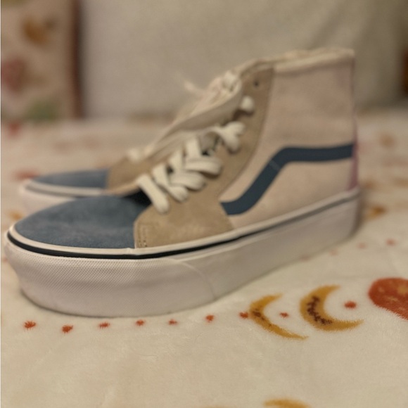 Vans Old Skool Stackform Pig Suede Sherpa Sneakers (Multicolor) - Picture 3 of 5